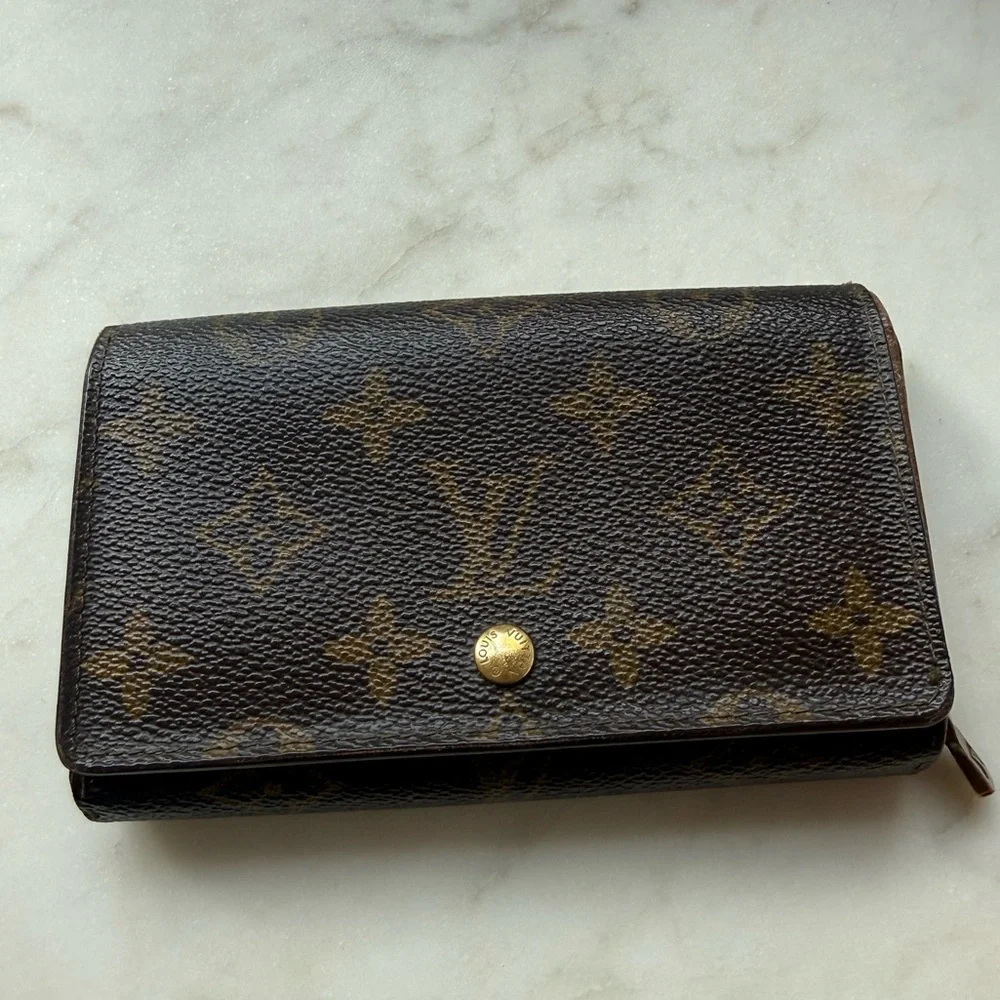 Louis Vuitton Monogram Porte Monnaie Tresor Wallet